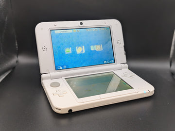 Nintendo 3DS XL Console